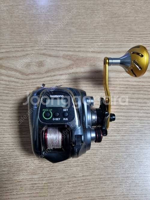 전동릴및 한치로드 몇점 올립니다--1